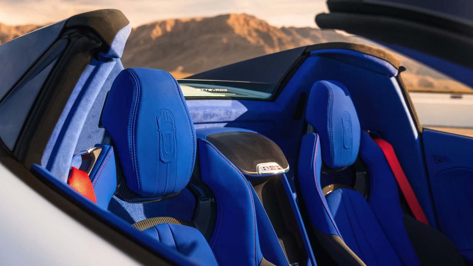 Η Chevrolet Corvette Grand Sport έχει νέο V8 μοτέρ και 542 άλογα